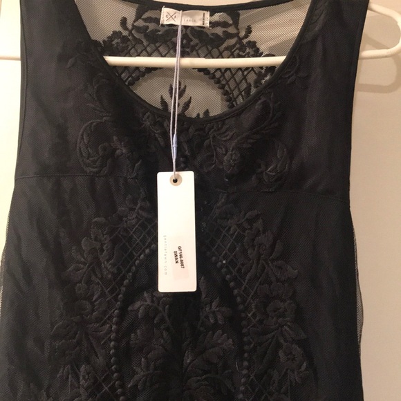 New black lace dress - Picture 2 of 7